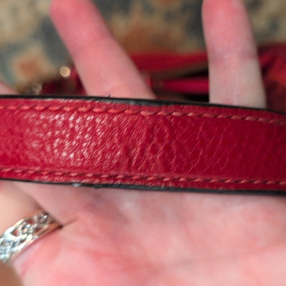 Kate Spade Red Pebbled Leather Shoulder Bag With Gold Chain Hardware.  EUC - Picture 7 of 9